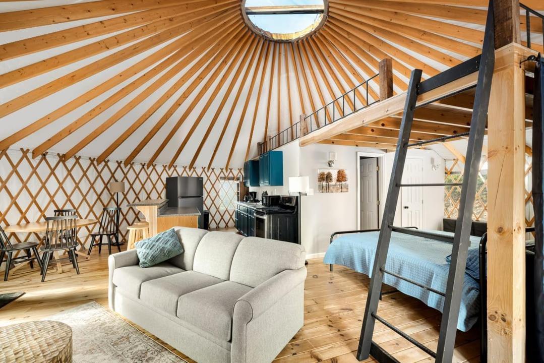 Modern Yurt W River Access, Hot Tub, Wifi & Grill Wardensville Luaran gambar