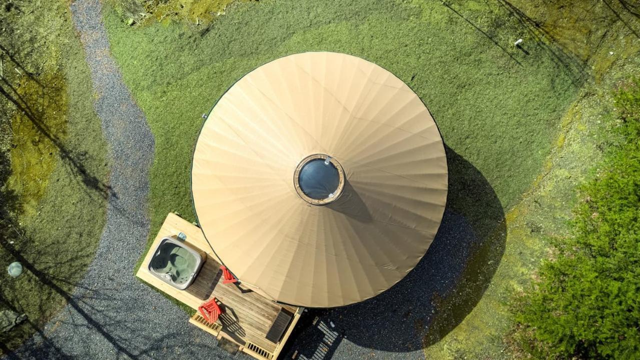 Modern Yurt W River Access, Hot Tub, Wifi & Grill Wardensville Luaran gambar