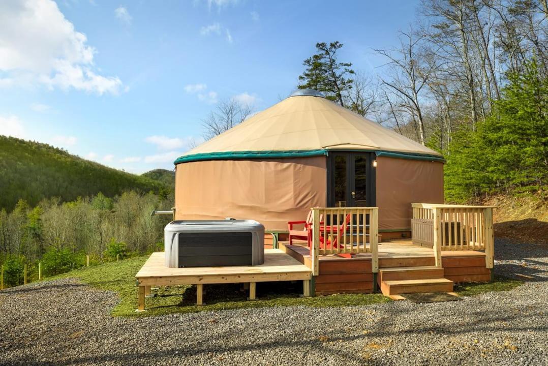 Modern Yurt W River Access, Hot Tub, Wifi & Grill Wardensville Luaran gambar